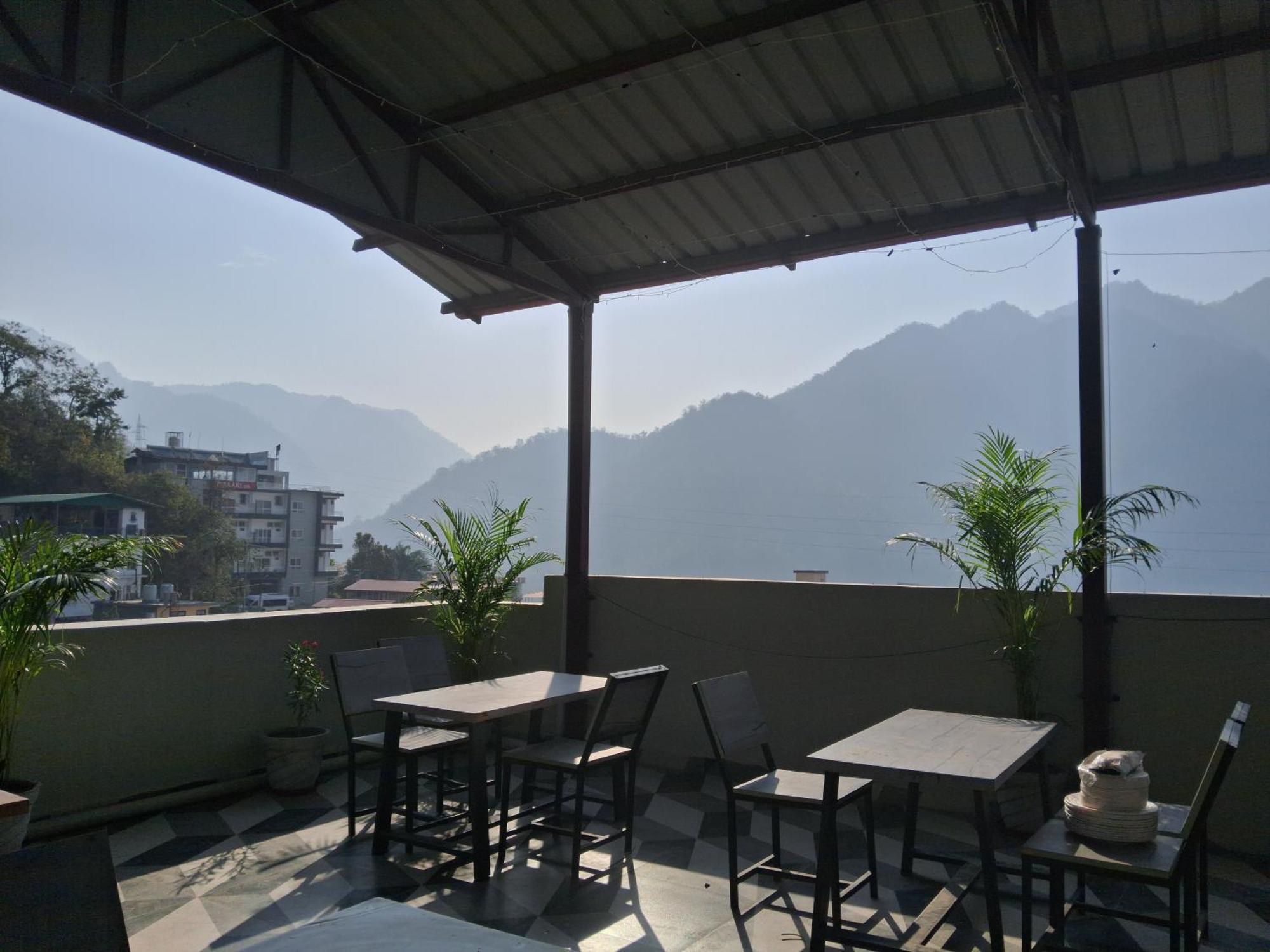 Hotel Hostel Vimal Ganga Rishīkesh Exterior foto