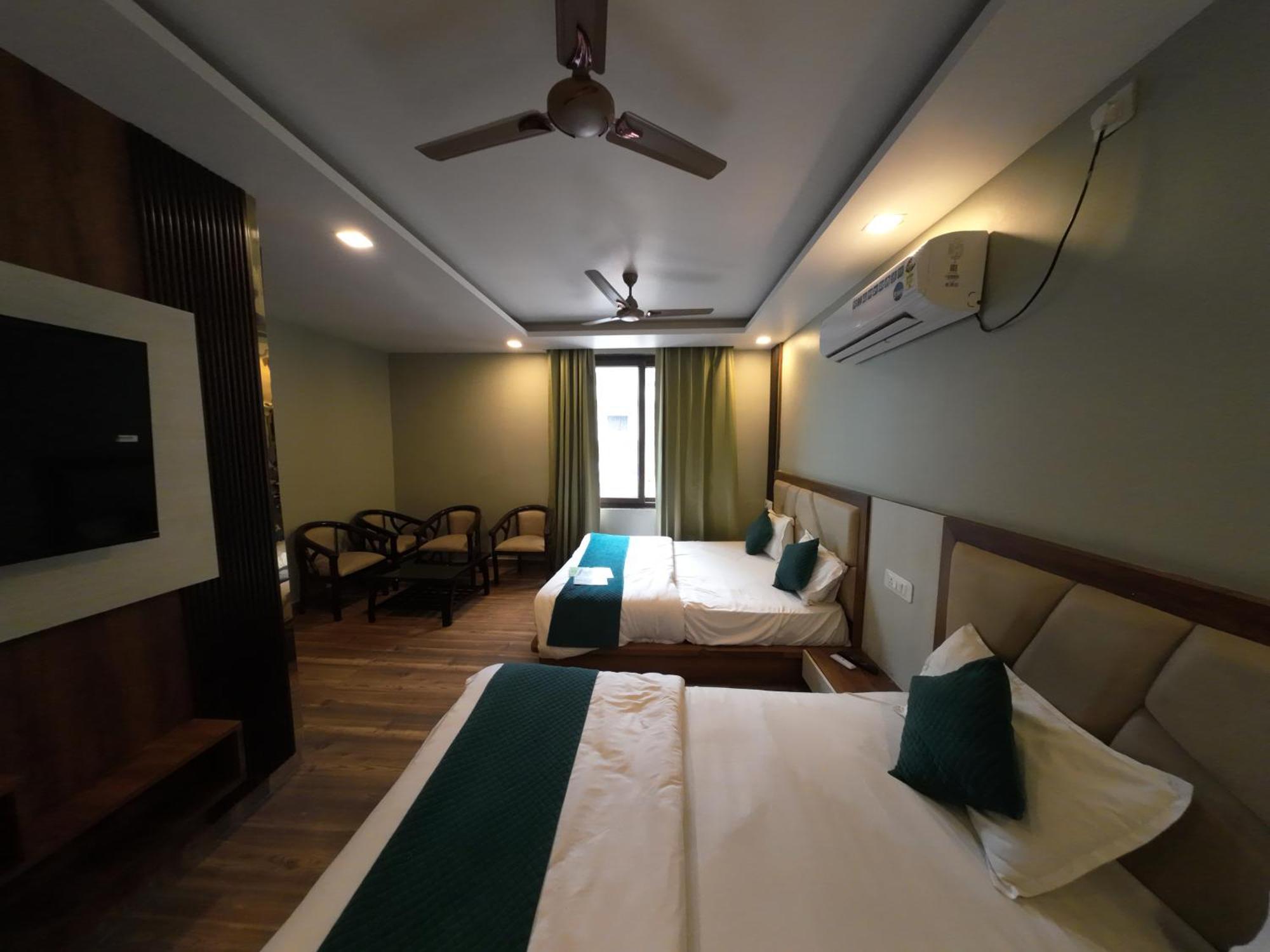 Hotel Hostel Vimal Ganga Rishīkesh Exterior foto